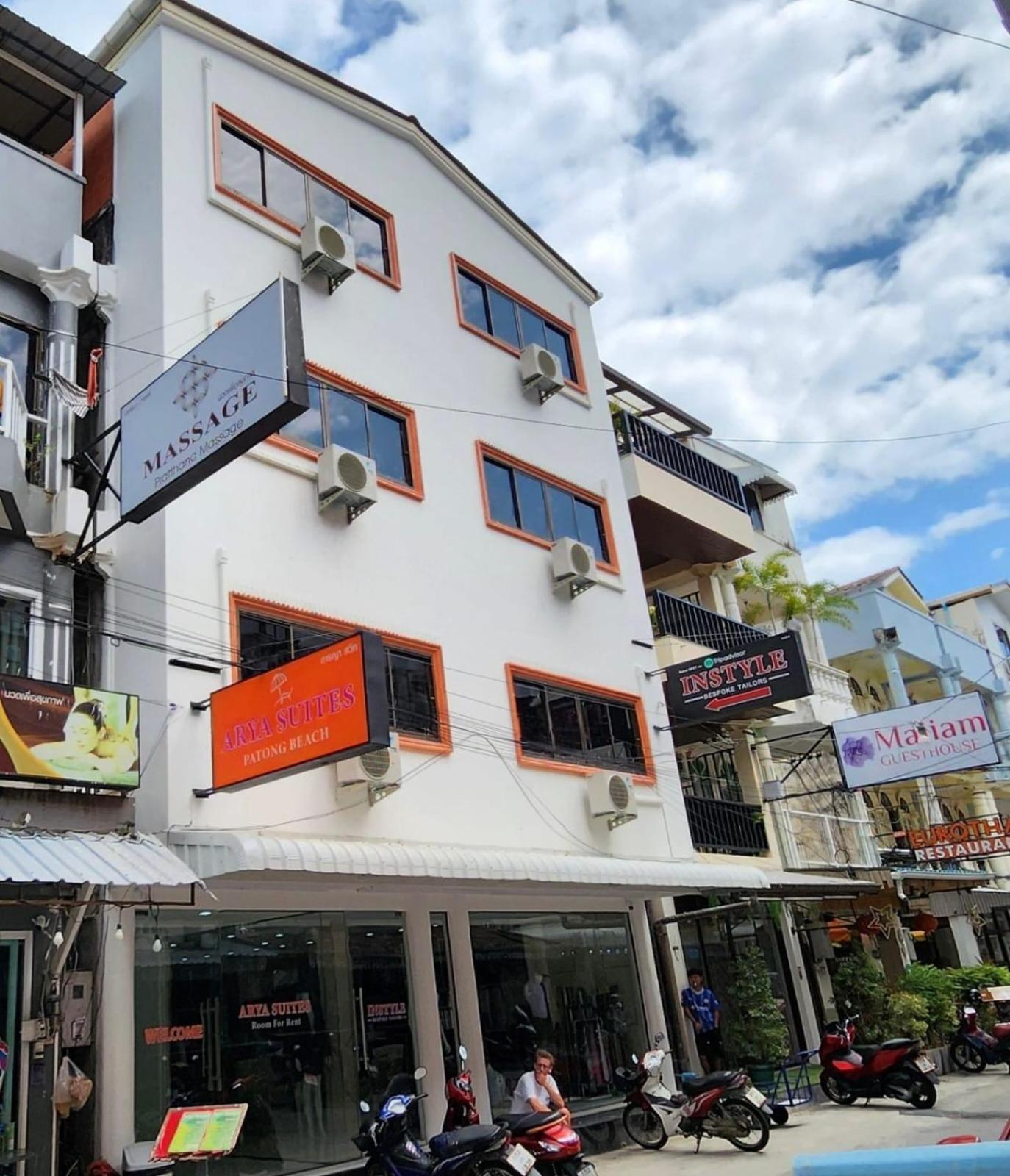 Arya Suites Patong Beach Exterior photo